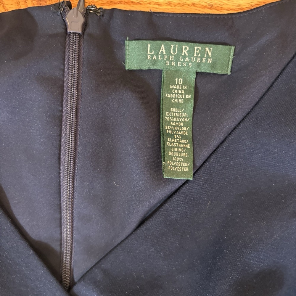 Lauren Ralph Lauren Sleevelesss Dress Ruching Cocktail V-Neck Office Navy Sz 10 - Picture 3 of 7